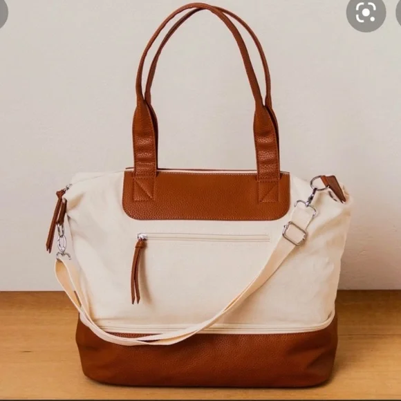 NWT Graf Lantz Carry On Travel Weekender Bag